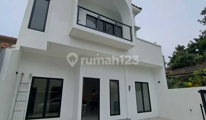 Beautiful 2-Story Ready-to-Occupy House in BSD Kencana Loka, Tangerang