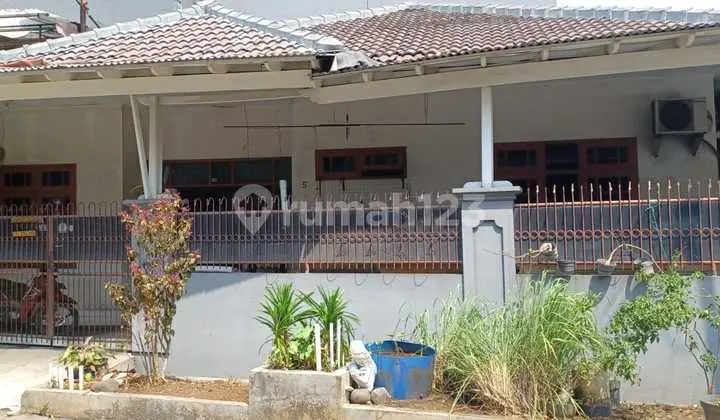 For Quick Sale Old House, Land at. Muara Karang, Land Area 210M2