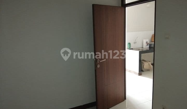 Dijual Cepat Apartemen. Pluit Seaview 2 Br Uk. 42 M2 Unfurnished