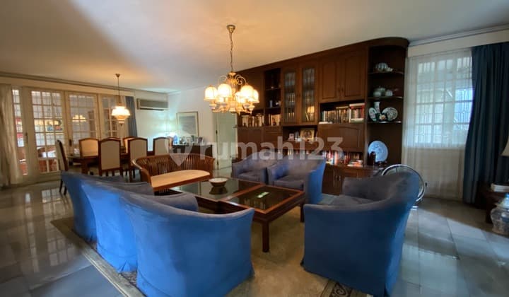 Jual Rumah Full Furnished. Lebak Bulus Jaksel