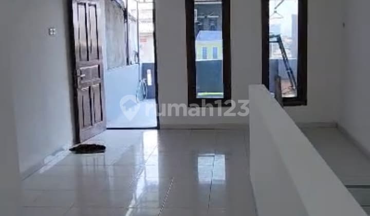 Rumah 3 Lt Di Pademangan . Lokasi Strategis Nego Sampai Jadi !