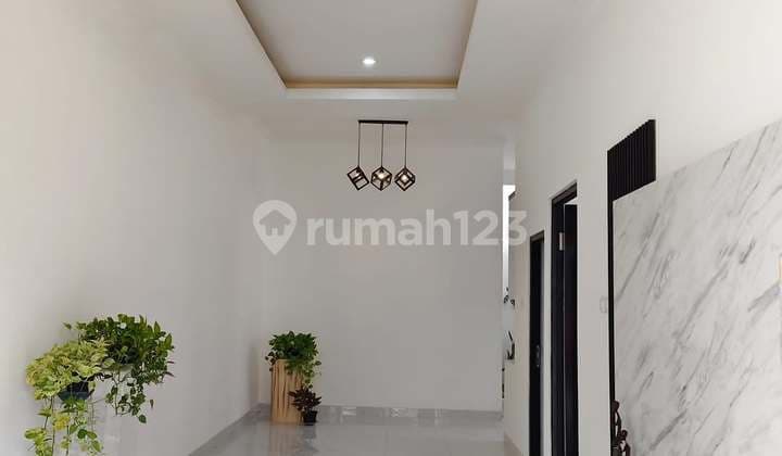 New House. Nice. SHM in Griyaloka BSD. Very Strategic Location.