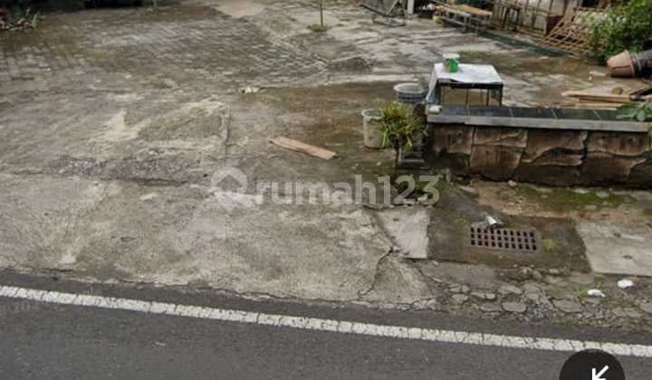 Dekat Candi Borobudur