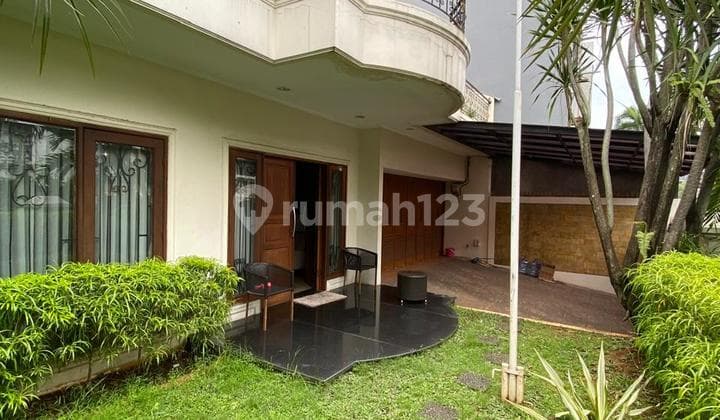 Rumah Permata Hijau Dekat Senayan