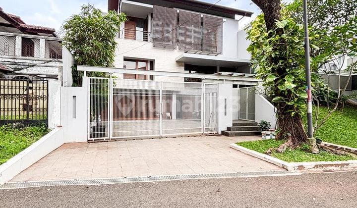 Rumah Mewah Siap Huni Dalam Komplek Pondok Indah