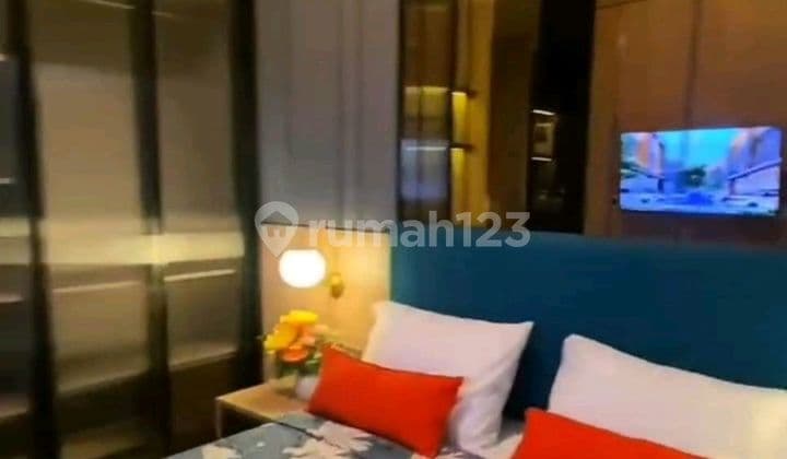 Rumah Mewah Lokasi Strategis Dijakarta