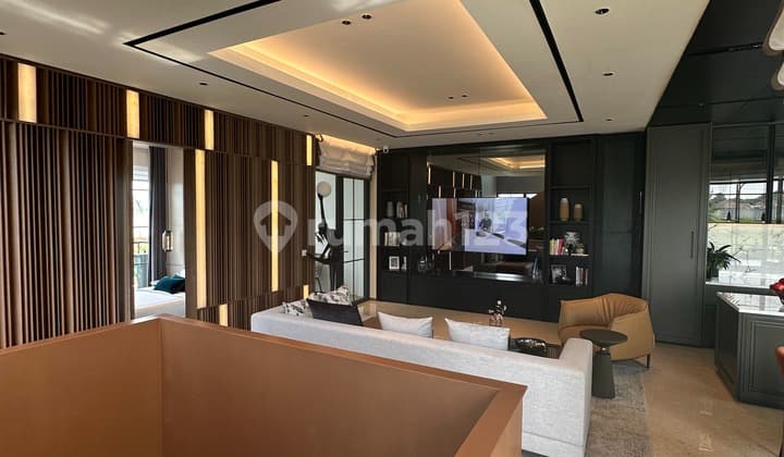 Rumah Mewah 3 Lantai Dikawasan Elit BSD City!