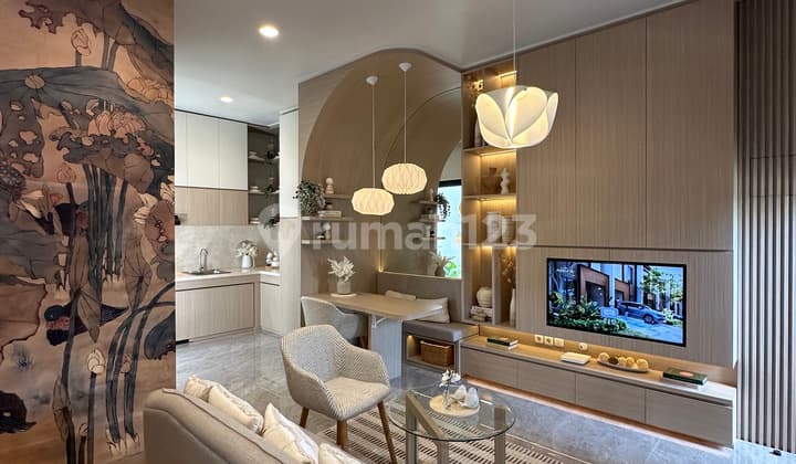 Hunian Nyaman Lokasi Super Premium 2 Lantai!