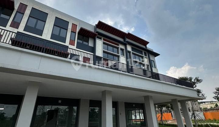 Ruko 3 Lantai Dekat Dengan Cluster Premium Hadap Jalan
