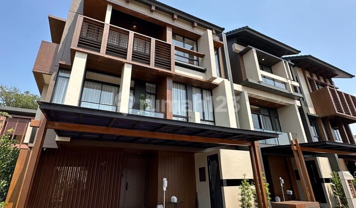 Rumah Modern Dikawasan Elit BSD City Hanya 7 Menit ke Ice BSD!