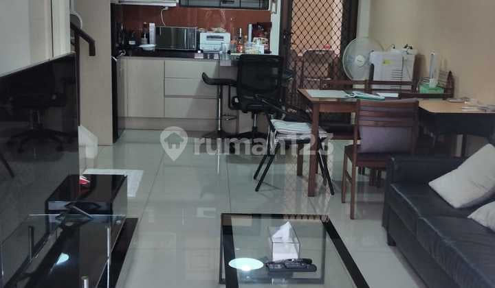 Rumah Cluster, Minimalis di Puri Mansion Selangkah Dari Puri Indah Mall, Siap Huni Cocok Utk Profesional Muda