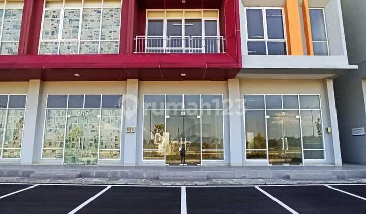 Ruko terluas di Ruby Commercial Jalan Utama Summarecon Bandung