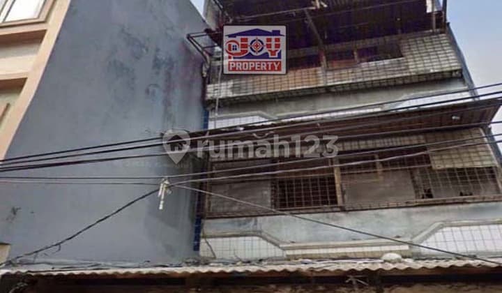 Rumah 3 Lantai Kali Anyar Tambora Jakarta Utara