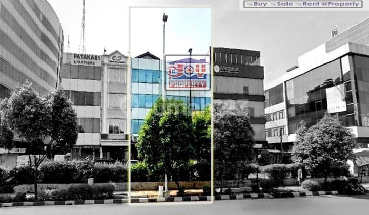 Ruko 3 Gandeng dekat RCTI, RS Siloam Kebon Jeruk Jakarta Barat