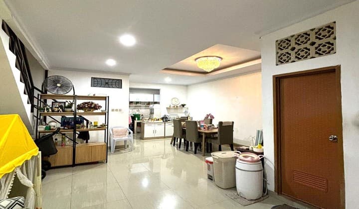 Rumah Siap Huni Bebas Banjir Bojong Indah Jakarta Barat