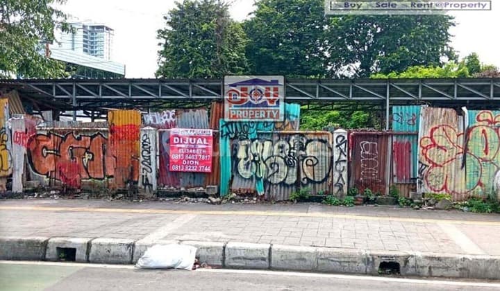 Tanah Komersil Strategis 4241 m2 Dibawah Njop Senen Jakarta Pusat