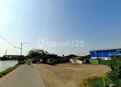 Wide Land by the Marunda Pier Road, North Jakarta