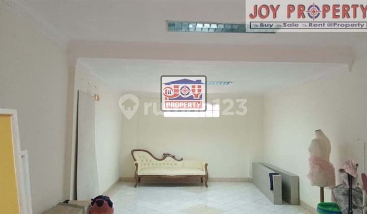 Rumah Istimewa Hook Pluit Karang Penjaringan Jakarta Utara