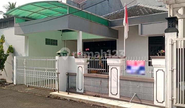 Rumah Taman Aries Meruya Utara Kembangan Jakarta Barat