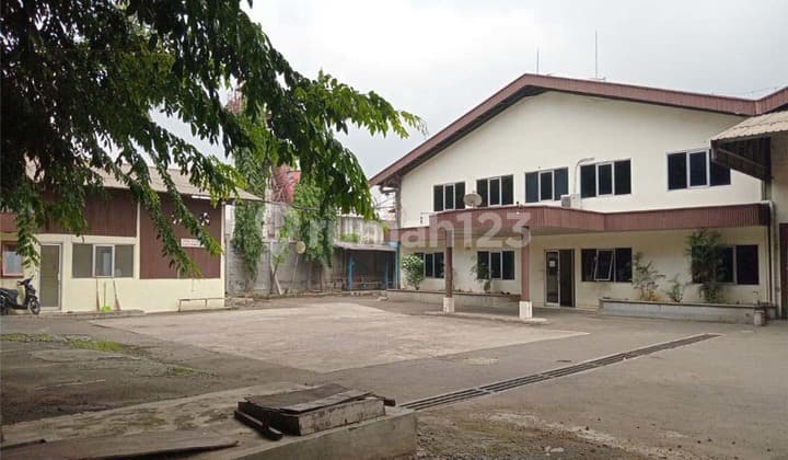 Gudang Dan Kantor Kawasan Industri Pulogadung Jakarta Timur