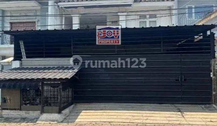 East-Facing House in Taman Palem Lestari, Pegadungan, Kalideres