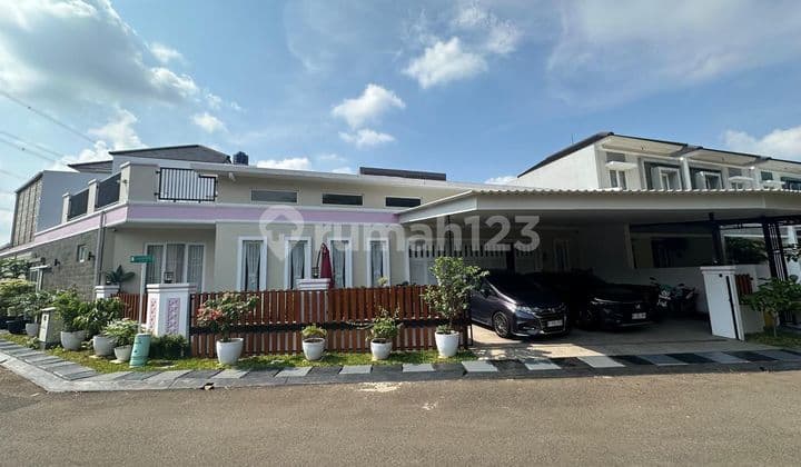 Dijual Rumah Mewah Kolam Renang Flagship Rata Kanan Full Furnish di Sakura Regency 3 Bekasi Timur