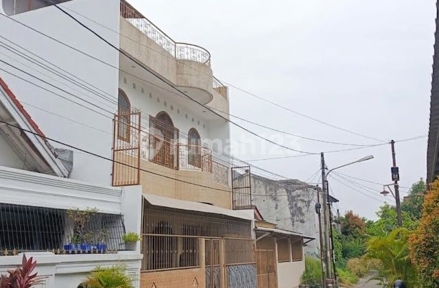 Nego Sampai Jadi, Rumah 3 Tingkat di Taman Lopang Indah Serang Banten