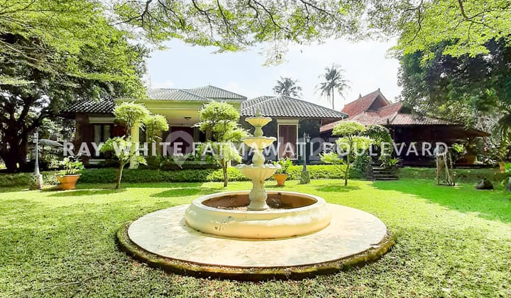 Rumah Compound Luas & Asri Nuansa Javanese Resort, Lokasi Strategis & Eksklusif