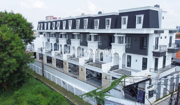 Rumah Brand New Dalam Cluster Modern Minimalis Hanya Sisa 4 Unit Area Pejaten
