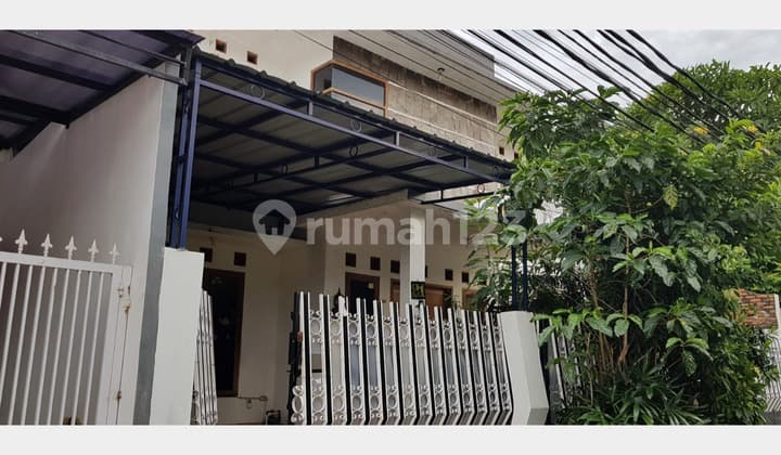 Rumah Murah 2 Lantai dalam Komplek di Rawamangun, Jakarta Timur