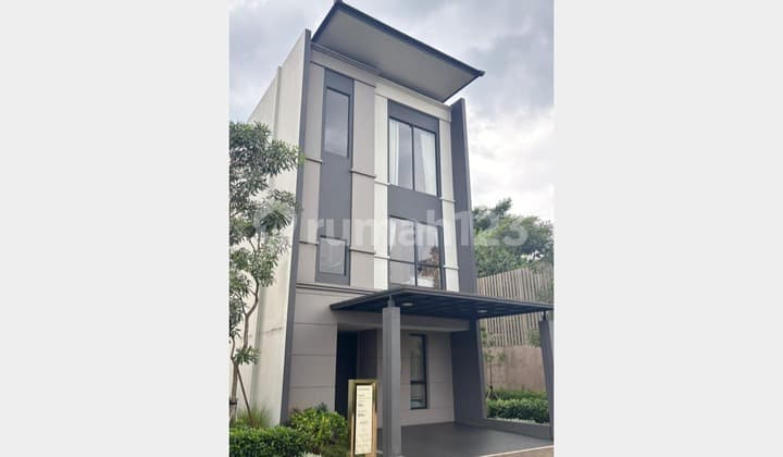 Dp 0%. Rumah Baru Exclusive Depan Pintu Toll Jatikarya Cibubur