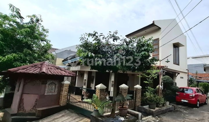 Jual BU. Rumah Murah 2 Lantai di Komplek Mega Cinere Depok