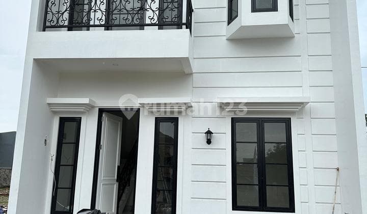 Rumah Baru dalam Cluster SHM di Cipayung, Jakarta Timur