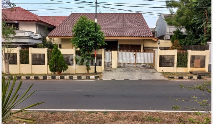 Rumah Bagus 2 Lantai di Billymoon Pondok Kelapa, Jakarta Timur