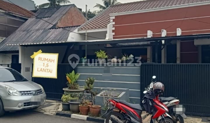 Rumah Murah 1,5 Lantai SHM di Komplek Duren Sawit, Jakarta Timur