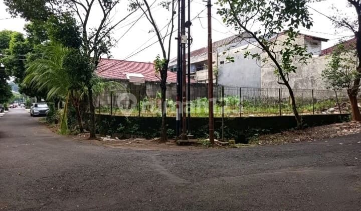 Land Already SHM Corner Position in DKI Duren Sawit Housing Plot
