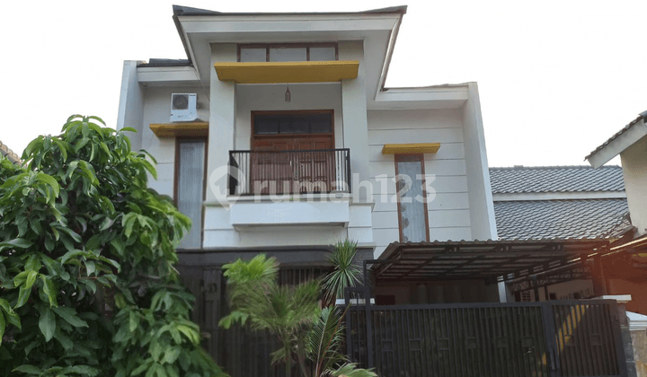 Rumah Dijual di Dalam Cluster Banjar Wijaya Luas 160M² Nego