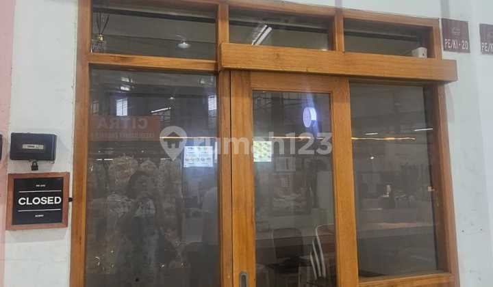 Ruko/Kios Sudah Direnovasi Fresh Market Emerald Bintaro, Free AC
