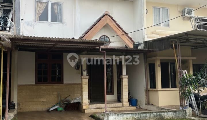 For sale: Sutera Kirana house