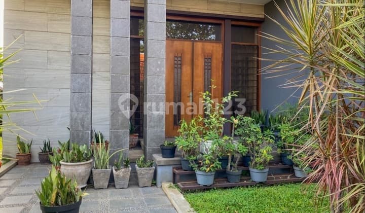 Rumah Cantik, Luas, Asri, Kokoh, & Strategis Di Turanggabagus Shm Rumah Di Jl. Kinanti No. 24, Turangga, Lengkong, Kota Bandung, Jawa Barat, Indonesia, 40264, Turangga