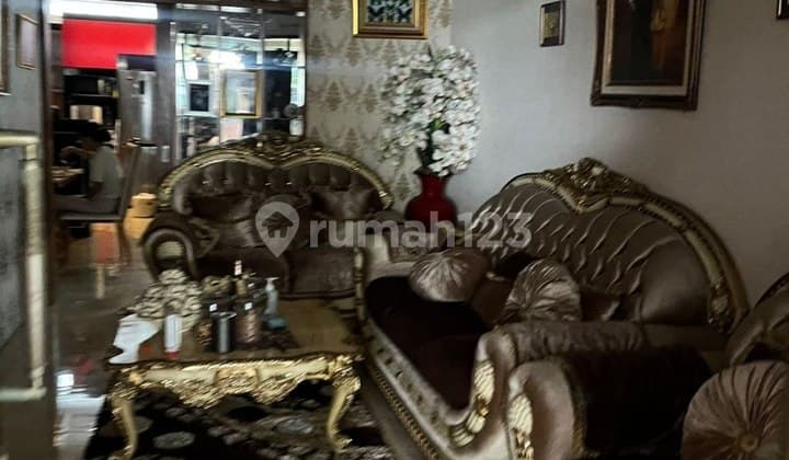 Rumah 2 Lantai Full Furnished di Batununggal Bandung