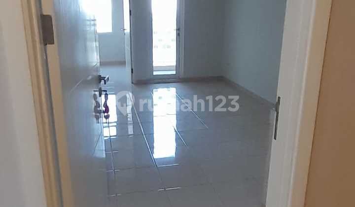 Disewakan Murah Cepat Unit 3 Br Springlake Bekasi dengan 4 Ac