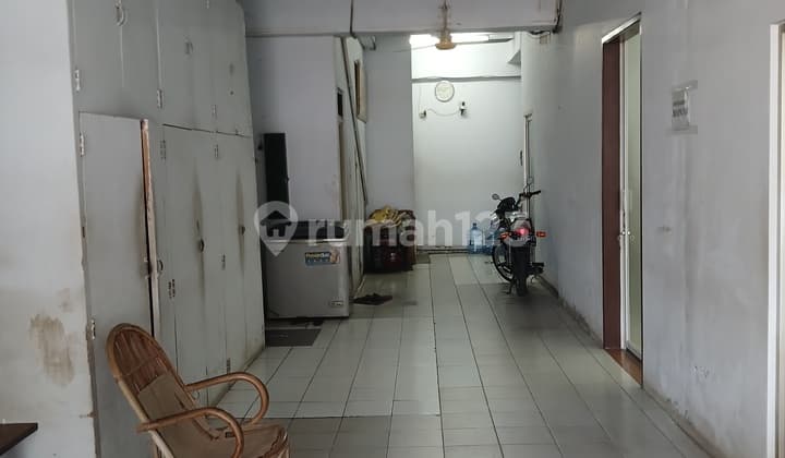 Dijual 3 Ruko Gandeng, 4 LT di Jl.tubagus Angke- Jkt Brt