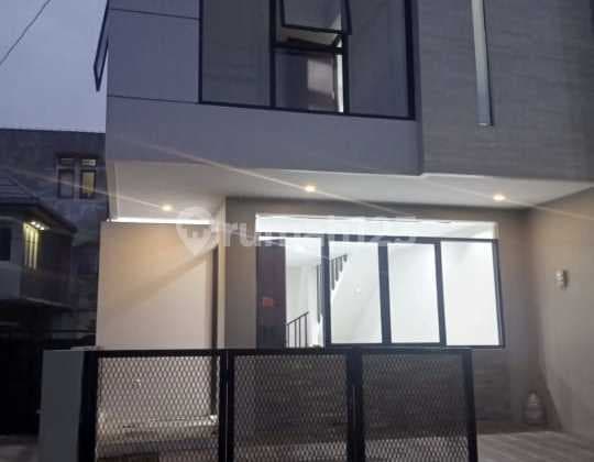 Dijual Rumah Tinggal Nyaman di Leuwisari