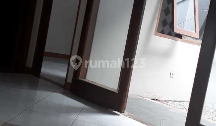 Disewakan Rumah Hoki di Daerah Caringin