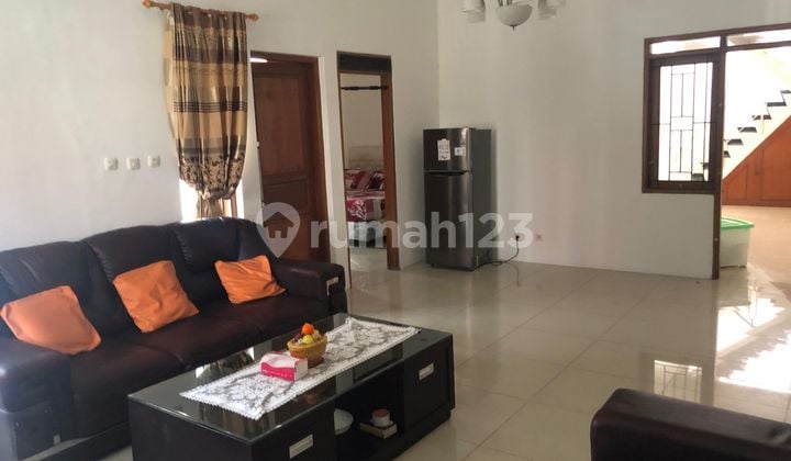 Rumah Terawat Siap Huni di Antapani