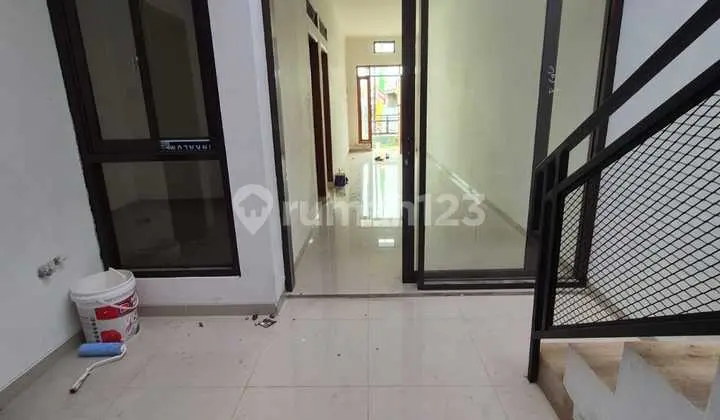 Rumah Minimalis 1,5 Lantai di Arcamanik Bandung