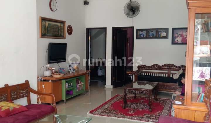 Rumah Terawat Siap Huni di Antapani Bandung