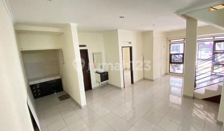Rumah Terawat Siap Huni di Kawaluyaan Bandung