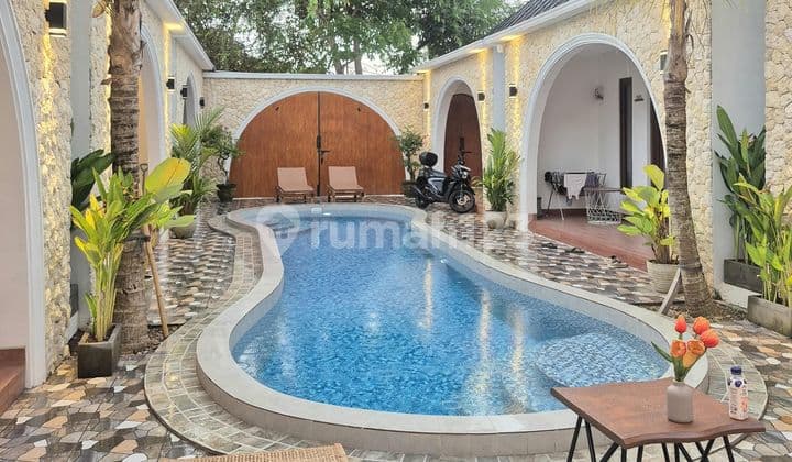 Luxury Tropical Villa with High Returns in South Kuta, Bali